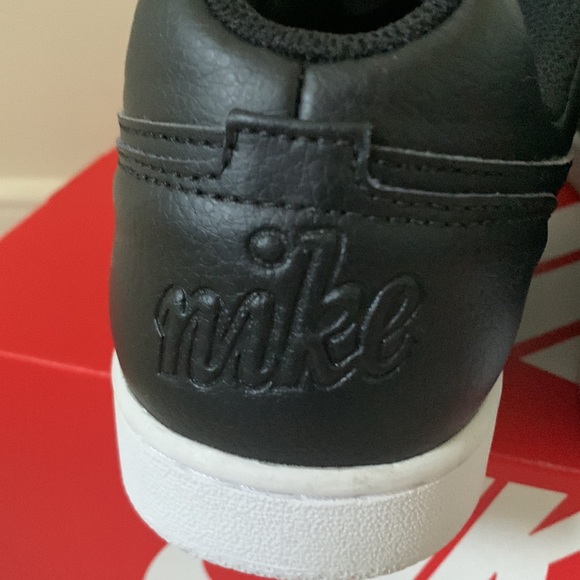 Women’s Nike Ebernon Low Sneakers Sz 10 - Picture 7 of 9